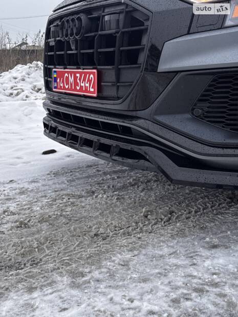 Audi Q8 'First'