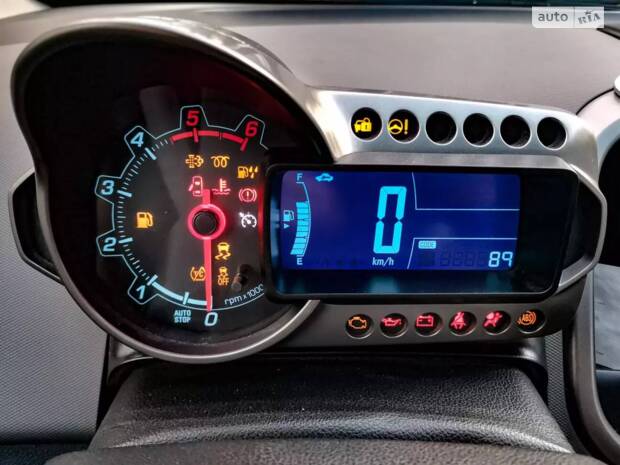 Коди помилок на панелі приладів Chevrolet Aveo T300 та Sonic