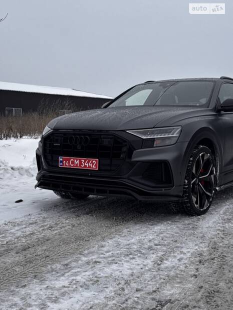 Спортивні пружини H&R на Audi Q8