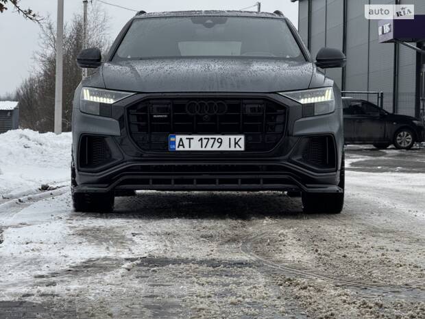 Спортивні пружини H&R на Audi Q8