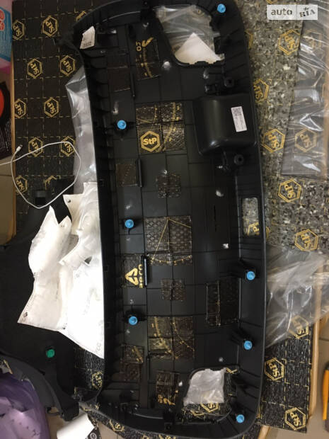 Повна шумоізоляція авто