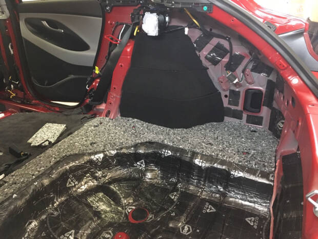 Повна шумоізоляція авто