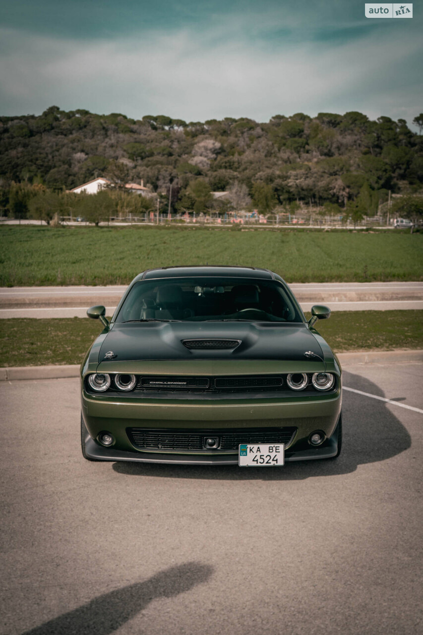 Dodge Challenger 2017
