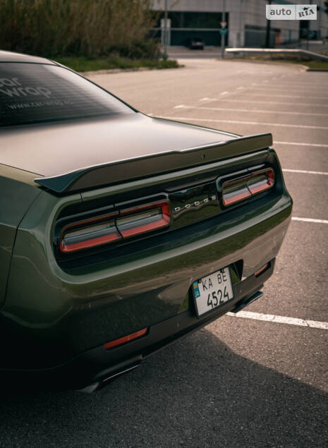 Dodge Challenger 2017