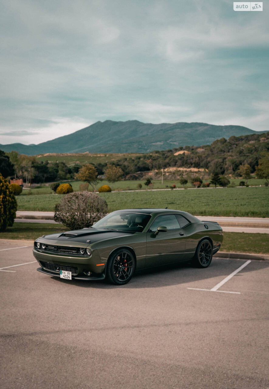 Dodge Challenger 2017