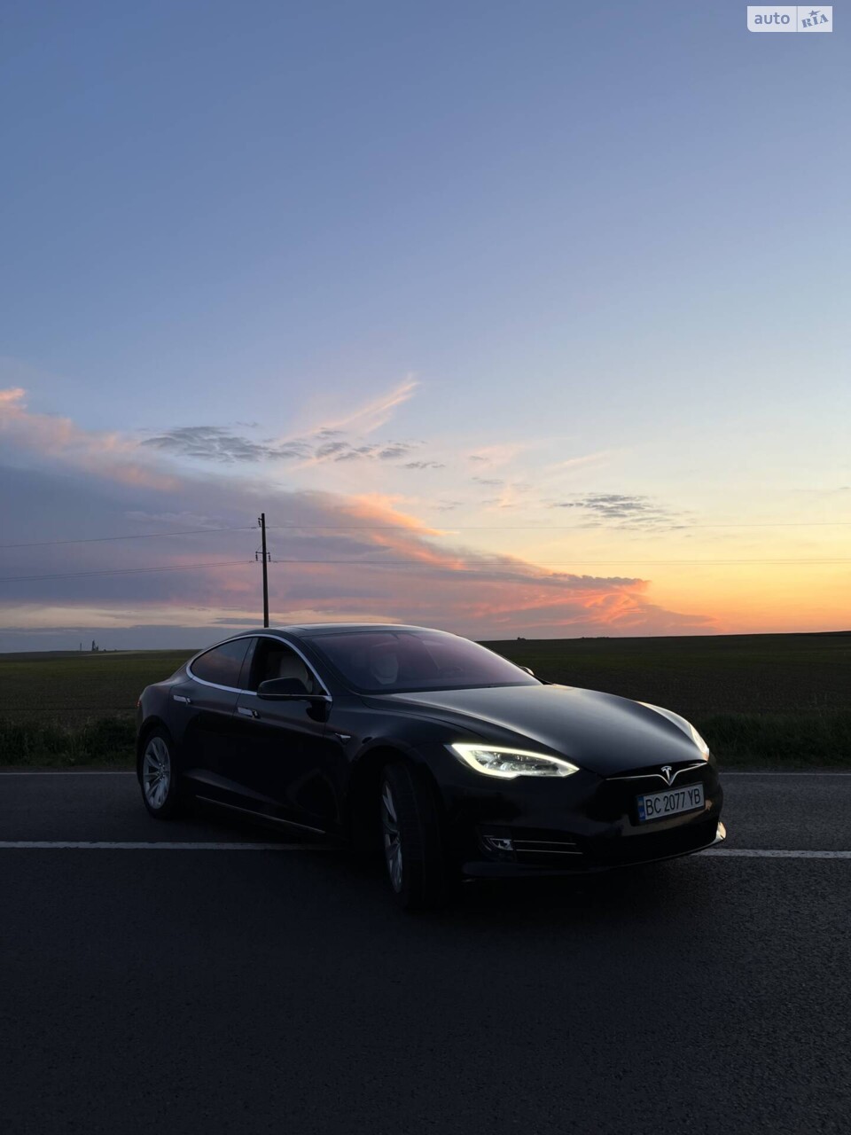 Tesla Model S 2017