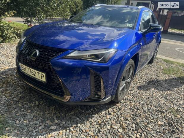 Lexus UX 2019