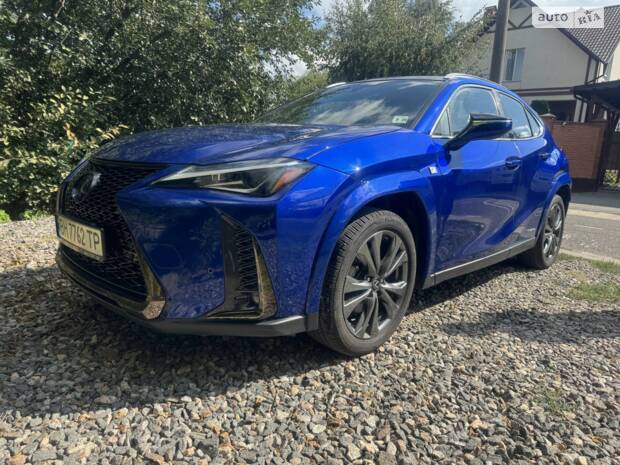 Lexus UX 2019