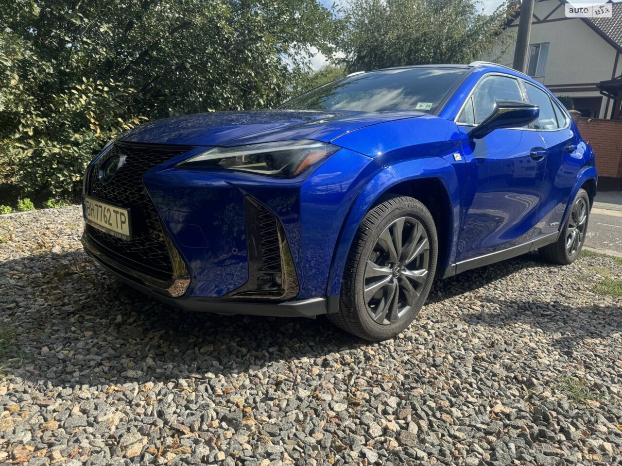 Lexus UX 2019