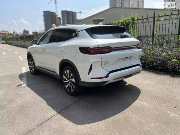 Китайські електричні машини---SongPlus