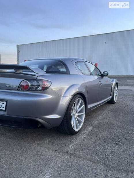 Mazda RX-8 2004