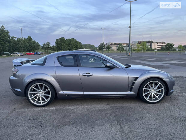 Mazda RX-8 2004