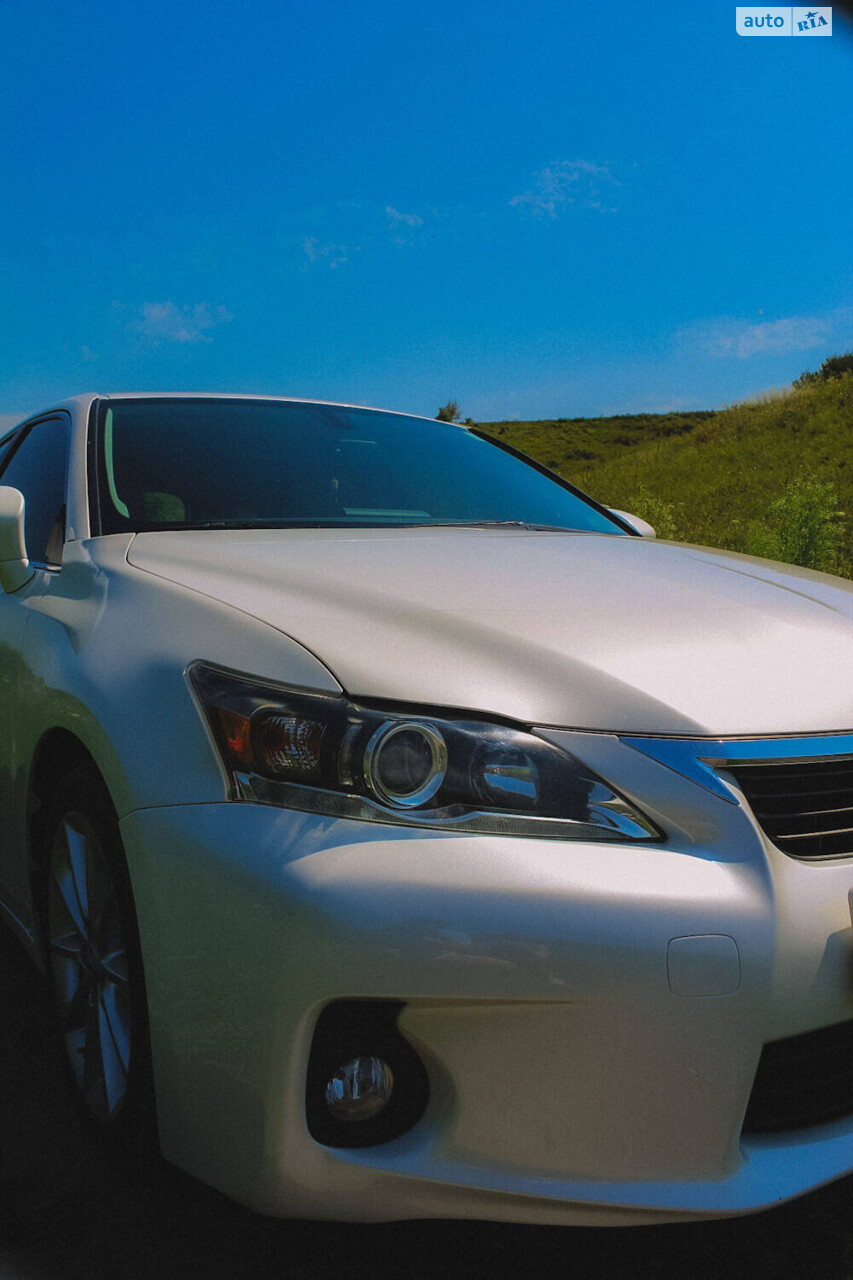 Lexus CT 2013