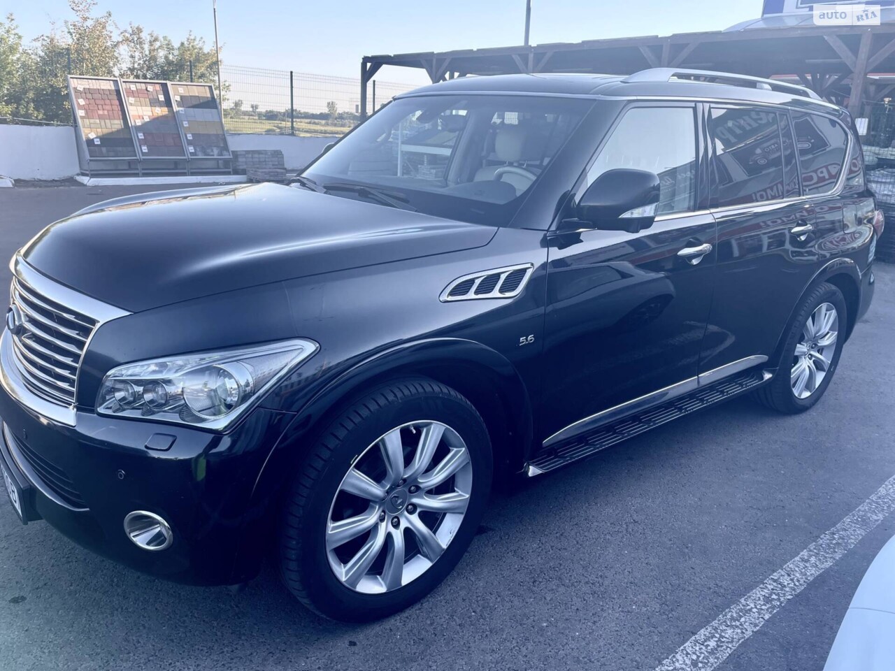 Infiniti QX80 2013