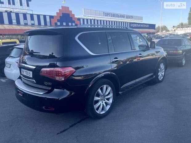 Infiniti QX80 2013