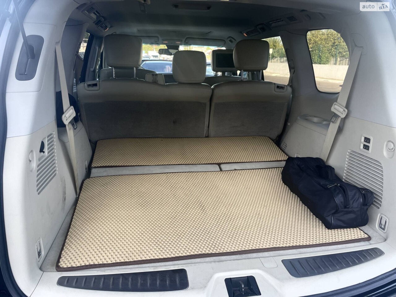 Infiniti QX80 2013
