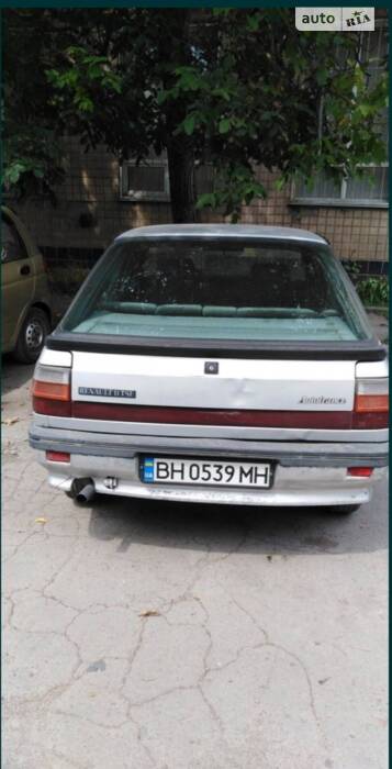 Renault 11 1987