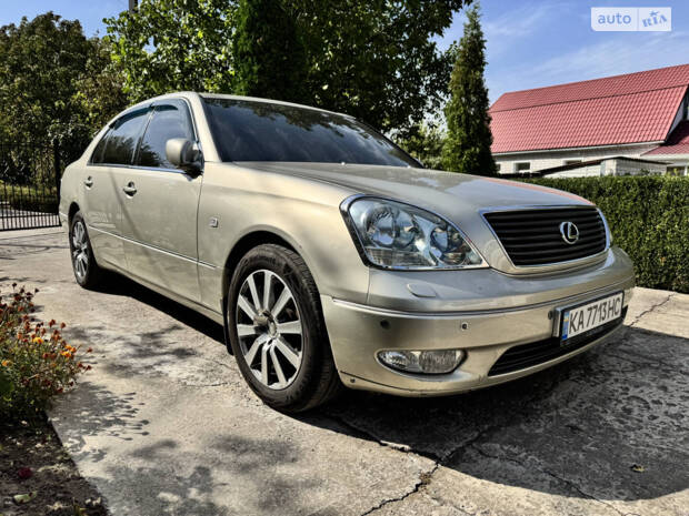 Lexus LS 2002