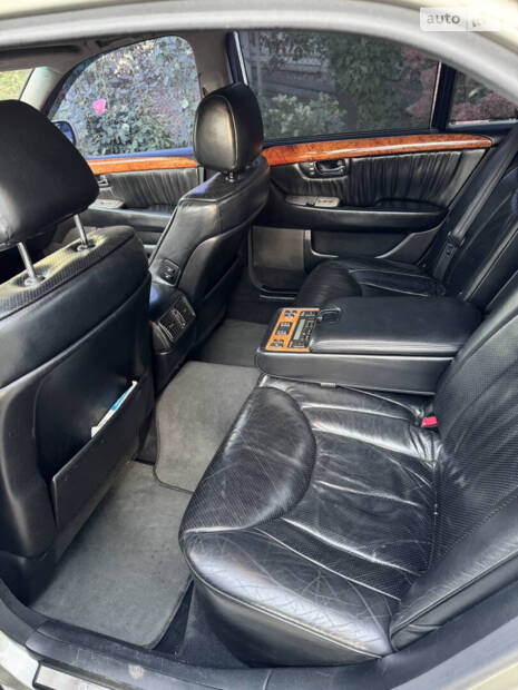 Lexus LS 2002