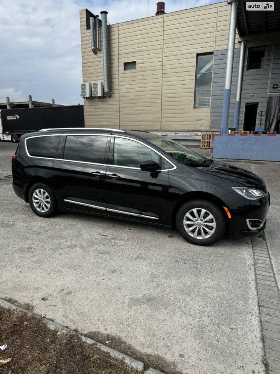 Chrysler Pacifica 2019