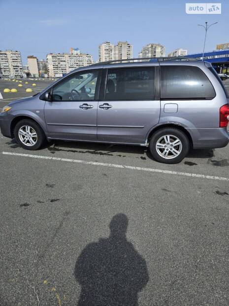 Mazda MPV 2003
