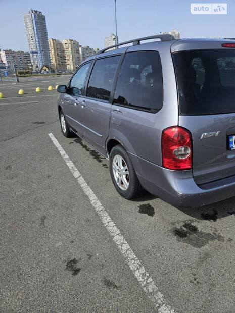 Mazda MPV 2003
