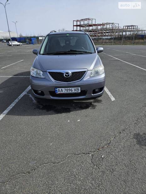 Mazda MPV 2003