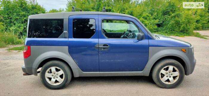 Honda Element 2003