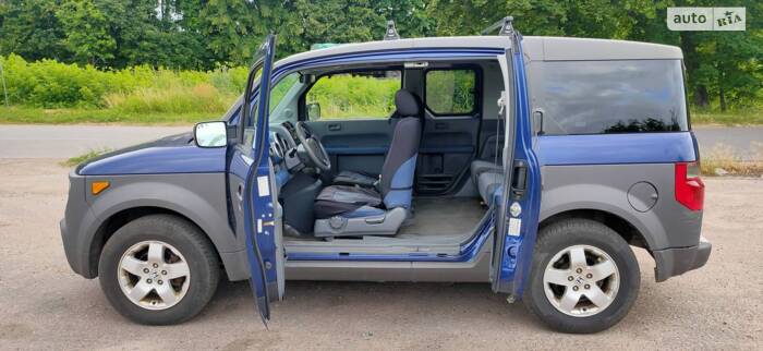 Honda Element 2003