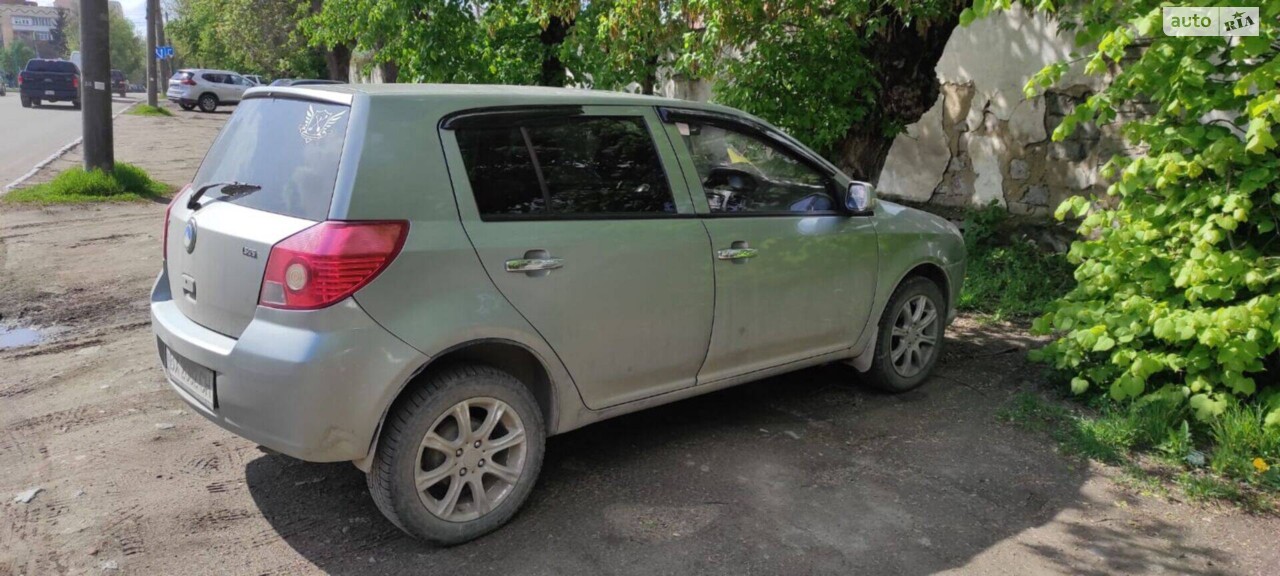 Geely MK-2 2011