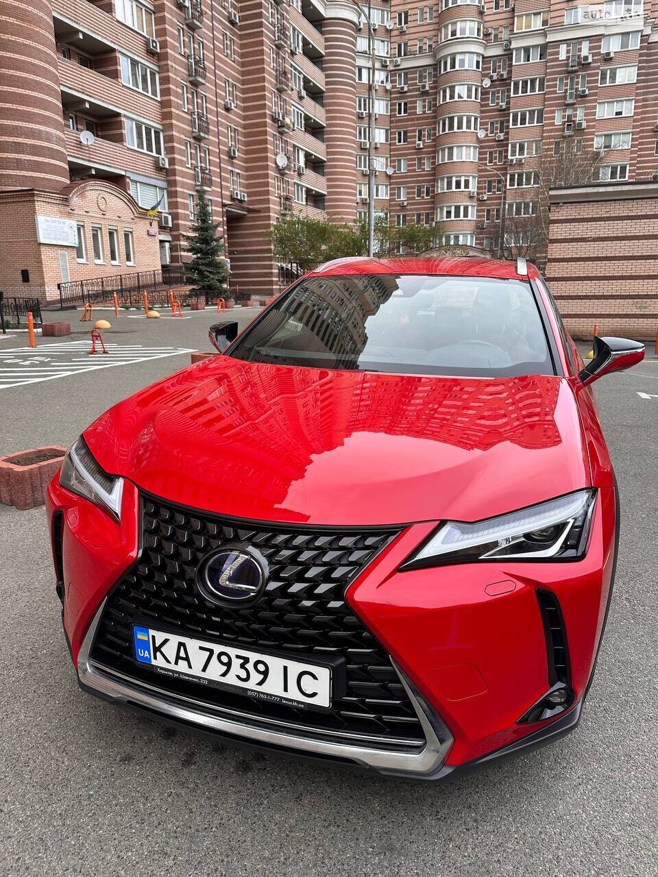 Lexus UX 2019