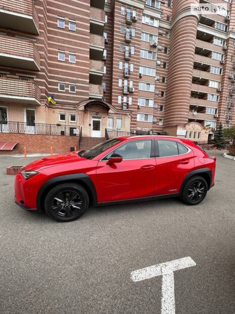 Lexus UX 2019