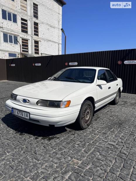 Ford Taurus 1992