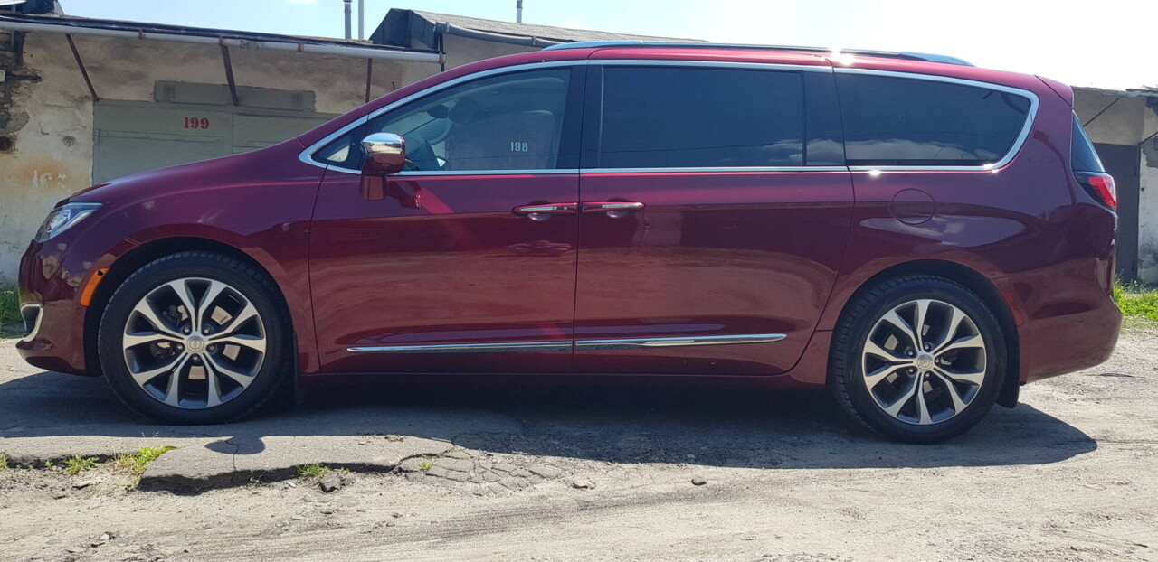Chrysler Pacifica 2016