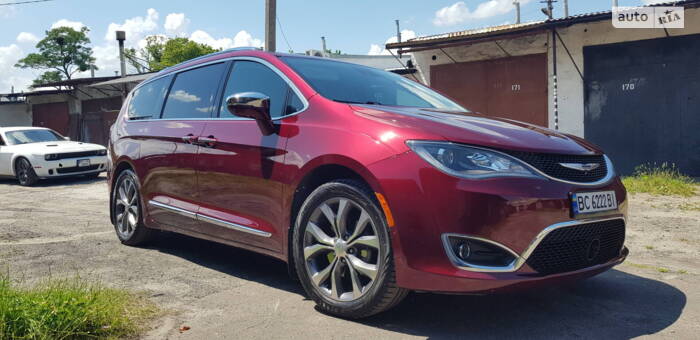 Chrysler Pacifica 2016