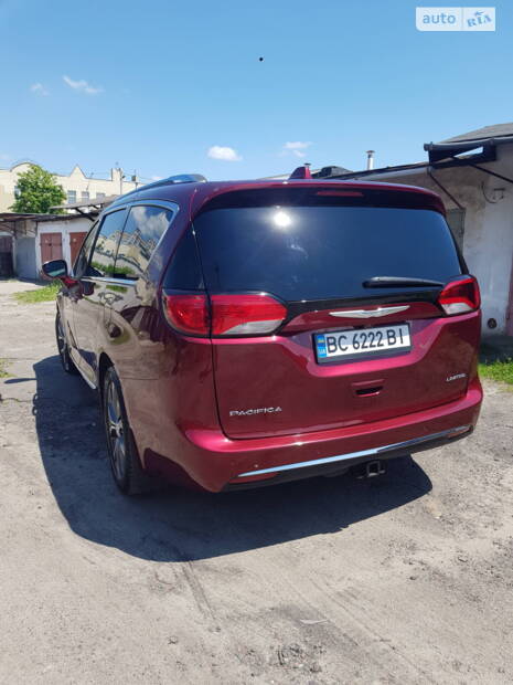 Chrysler Pacifica 2016