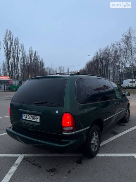 Dodge Caravan 1997