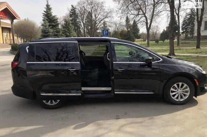 Chrysler Pacifica 2018