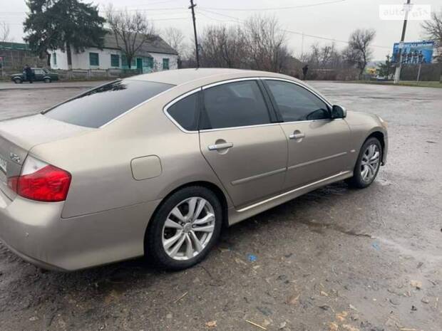 Infiniti M35 2008