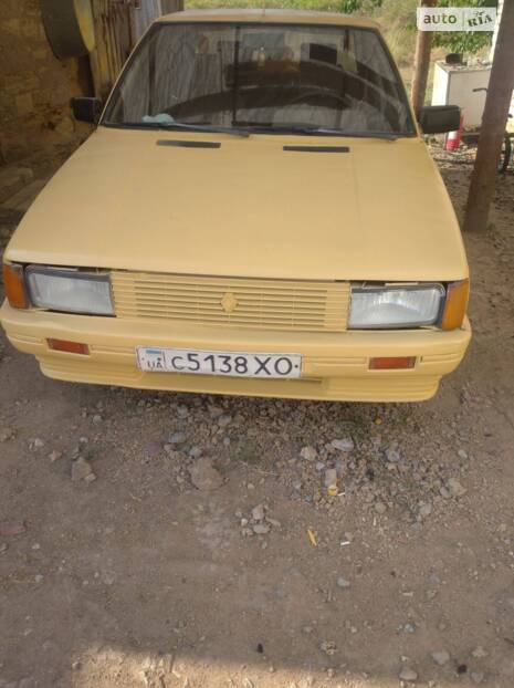 Renault 9 1983
