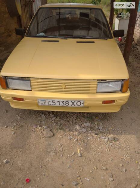 Renault 9 1983