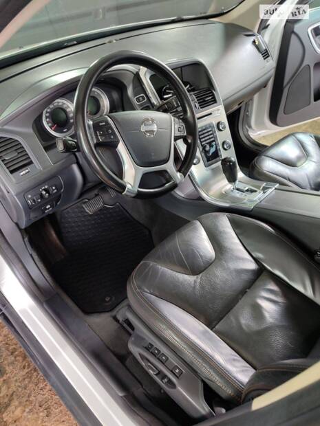 Volvo XC60 2012