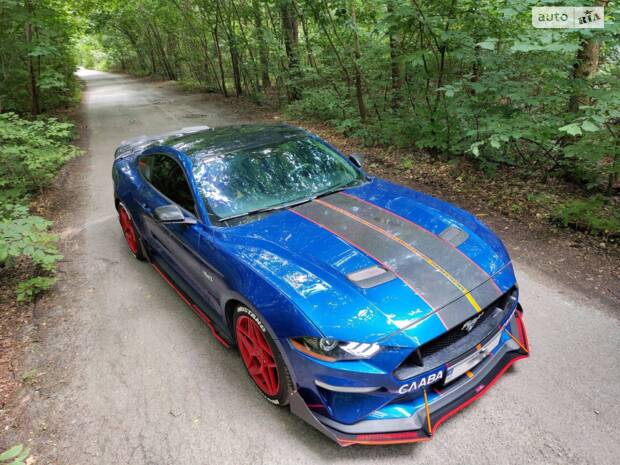 Ford Mustang ''