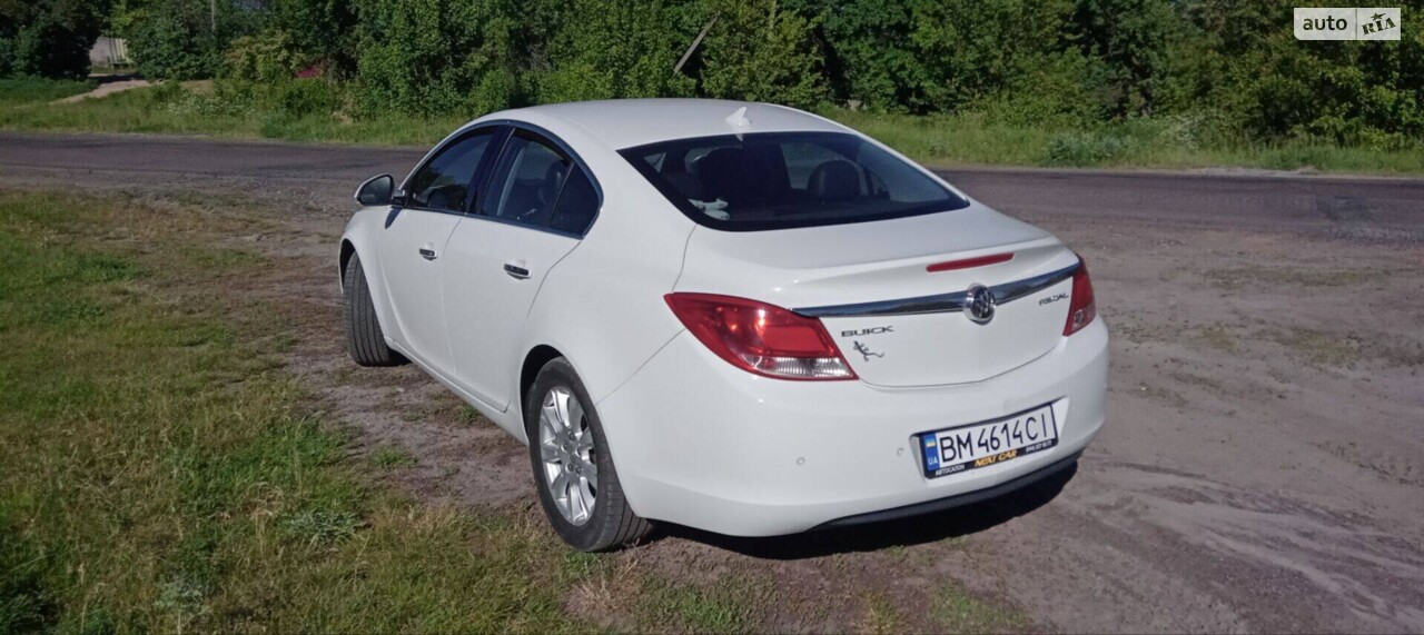 Buick Regal 2013