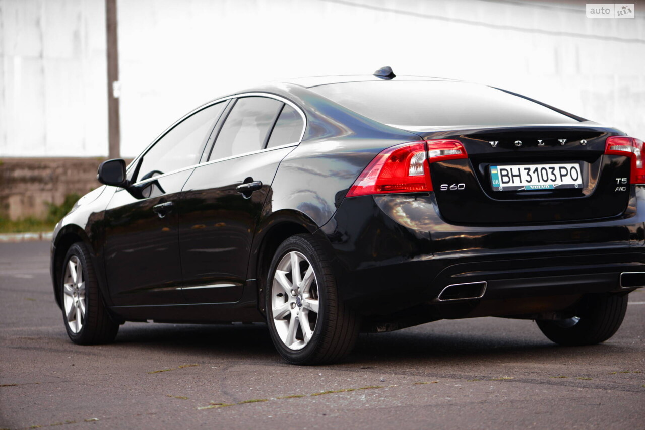 Volvo S60 2015