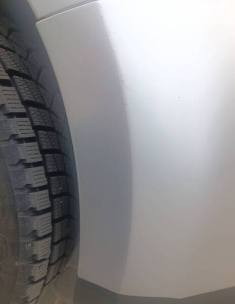 У пошуках "золотої середини" у виборі зимової гуми