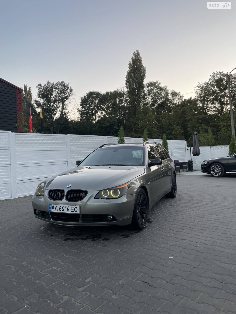 BMW 5 Series 'Бумка'