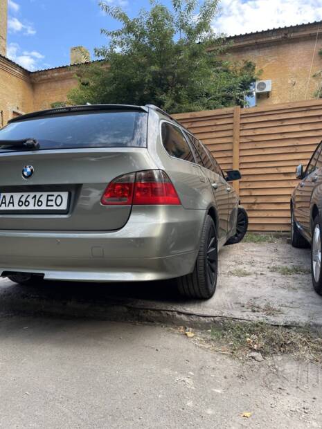 BMW 5 Series 'Бумка'