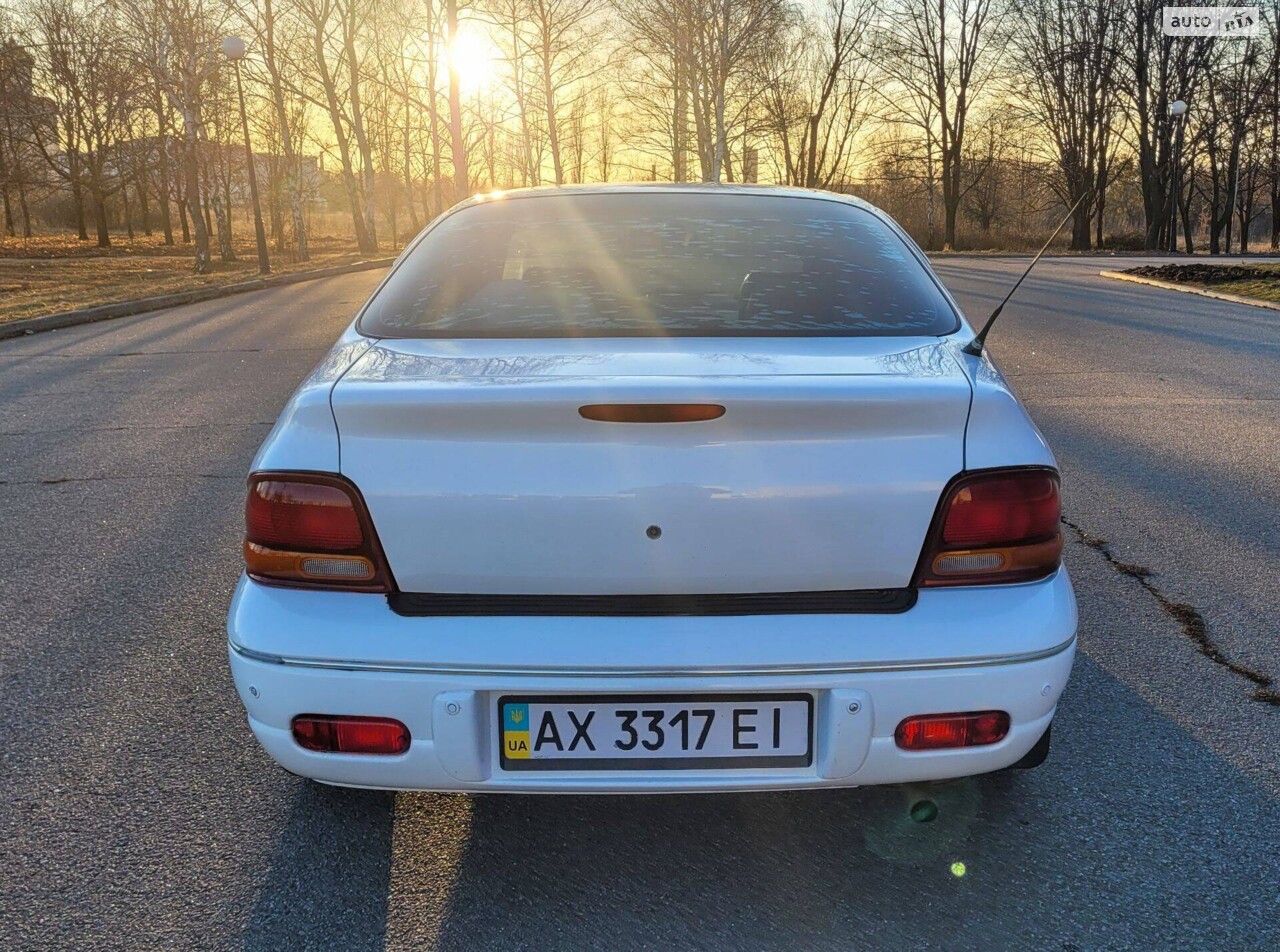 Chrysler Stratus 1997