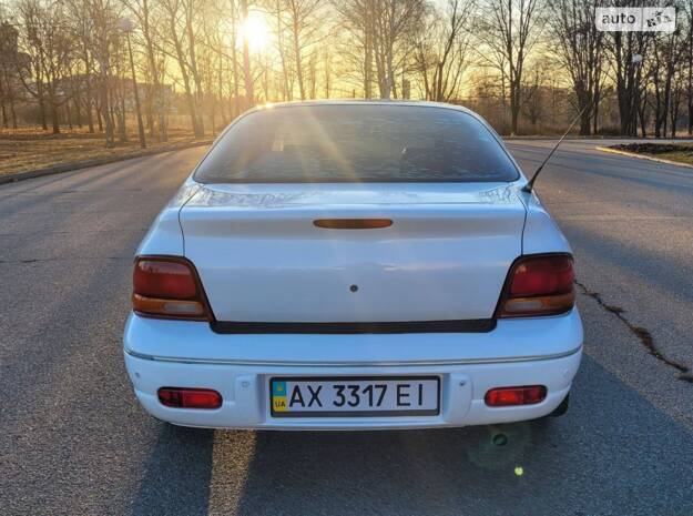 Chrysler Stratus 1997